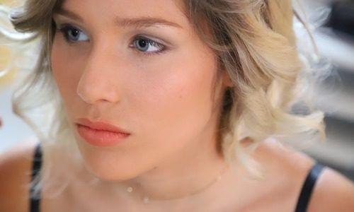 Photo de maquillage en situation réelle